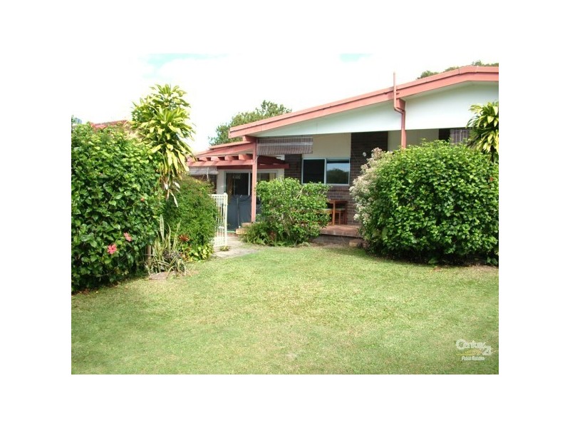 69 Sunset Boulevarde, Tweed Heads West NSW 2485