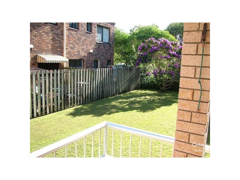 2/58 Coolangatta Road, Kirra QLD 4225