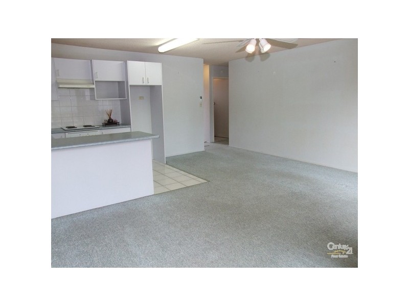 6/30 Lanham Street, Coolangatta QLD 4225