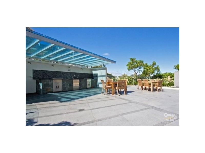 601/110 Marine Pde, Reflection Tower Two, Coolangatta QLD 4225