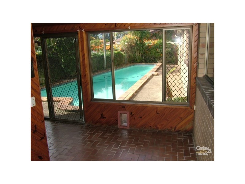 8 St Kilda Cres, Tweed Heads West NSW 2485