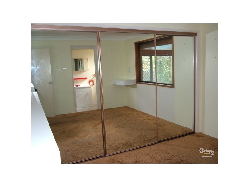 8 St Kilda Cres, Tweed Heads West NSW 2485