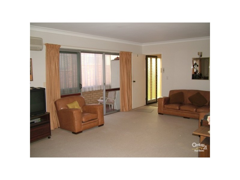 2/13 Endeavour Parade, Tweed Heads NSW 2485