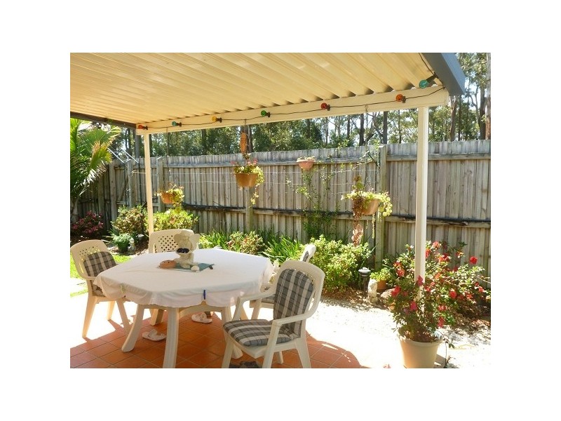 242 Falcon Way, Tweed Heads South NSW 2486