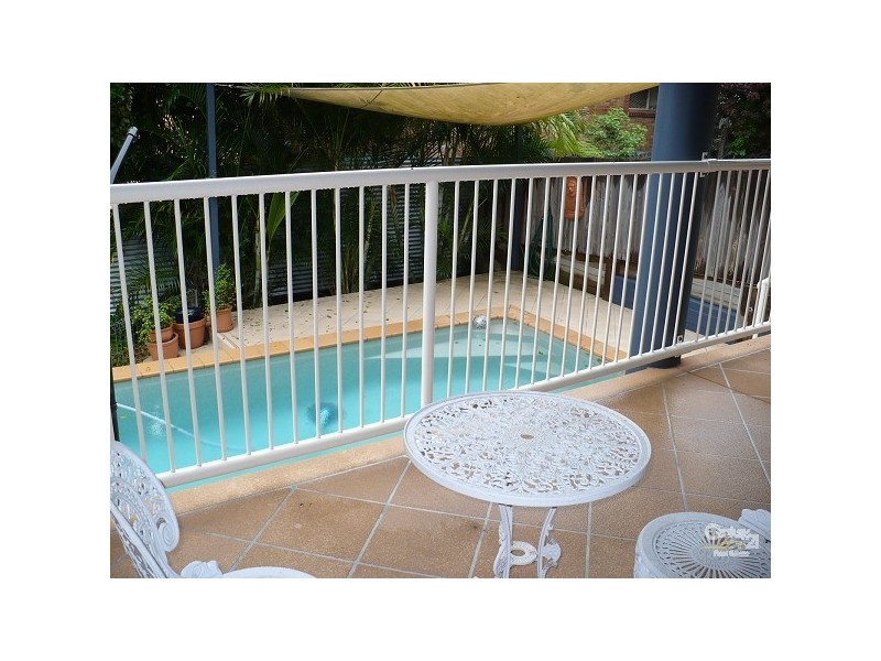 2/80 McLean Street, Coolangatta QLD 4225