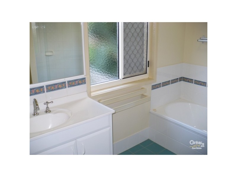 2/80 McLean Street, Coolangatta QLD 4225