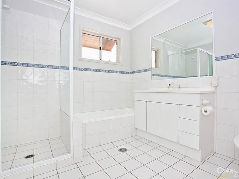 184 Mariners Drive West, Discovery Cove, Tweed Heads NSW 2485