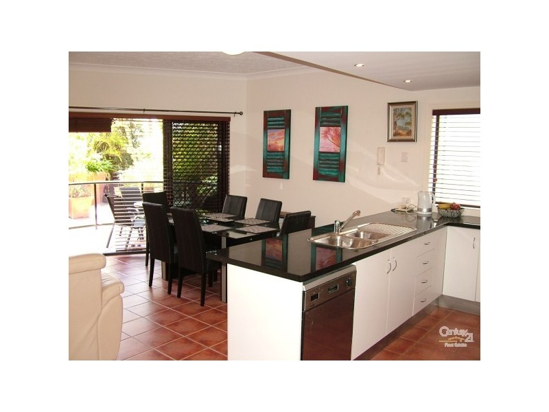 1/38 Tweed Street, Coolangatta QLD 4225