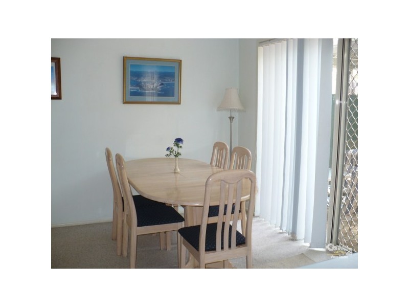 11/49 Dutton, Coolangatta QLD 4225