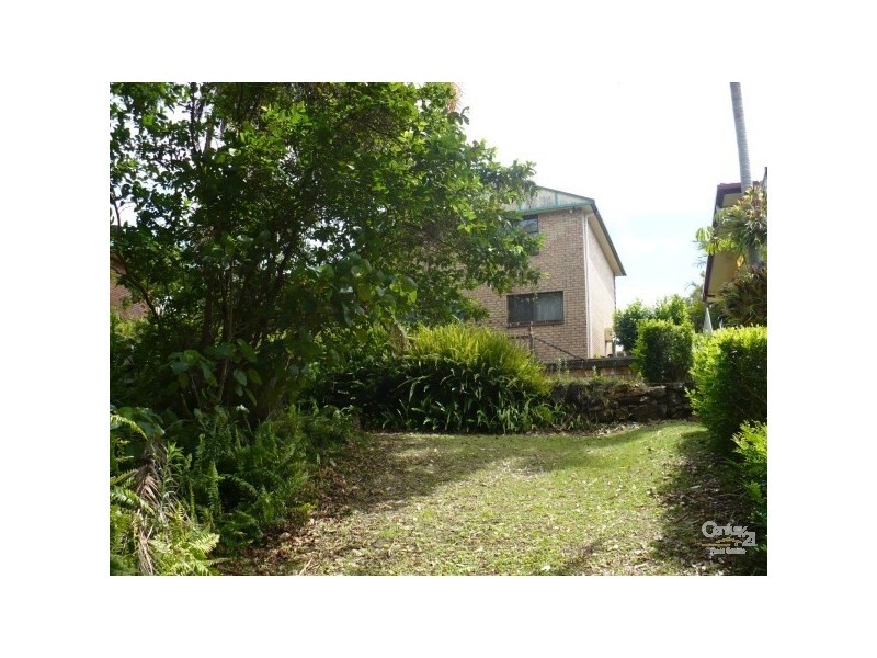 24 Hibiscus Pde, Banora Point NSW 2486