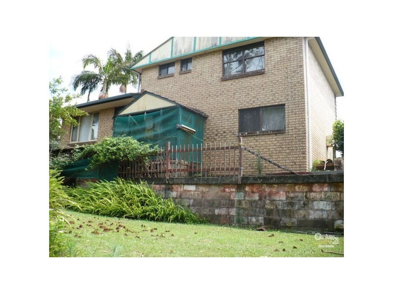 24 Hibiscus Pde, Banora Point NSW 2486