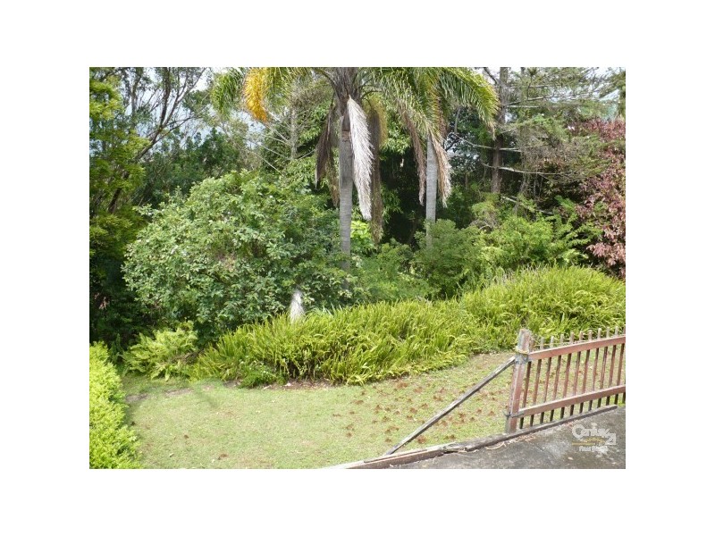24 Hibiscus Pde, Banora Point NSW 2486