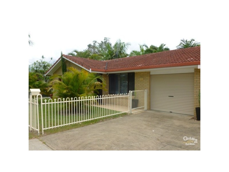 2/32 Lakes Drive, Tweed Heads West NSW 2485