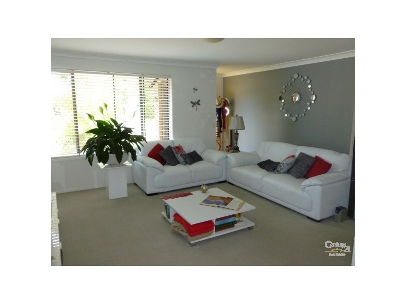 2/32 Lakes Drive, Tweed Heads West NSW 2485