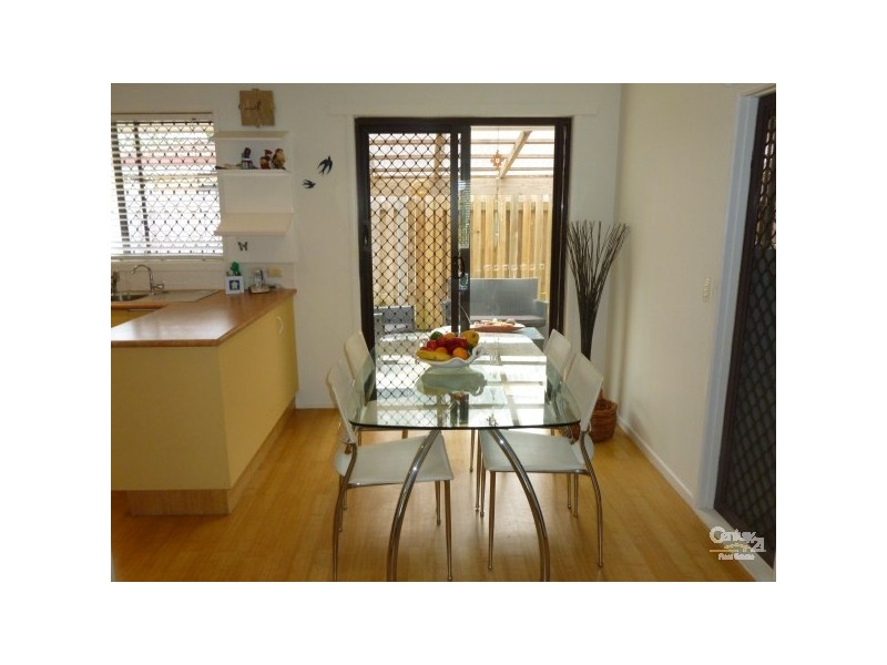 2/32 Lakes Drive, Tweed Heads West NSW 2485