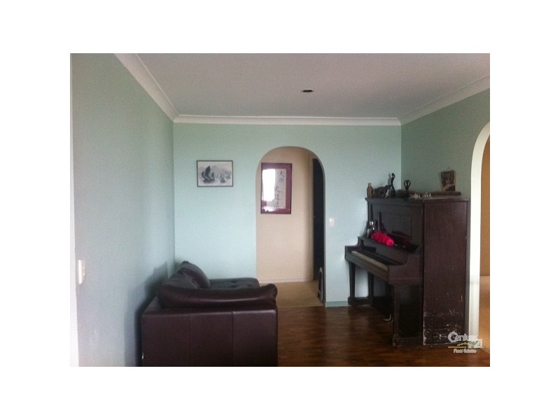 5 Lakeview Parade, Tweed Heads South NSW 2486