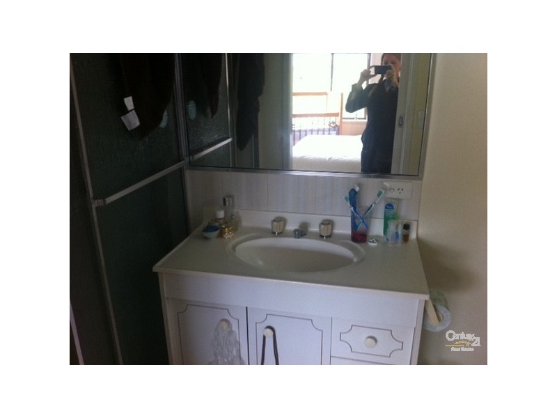 5 Lakeview Parade, Tweed Heads South NSW 2486