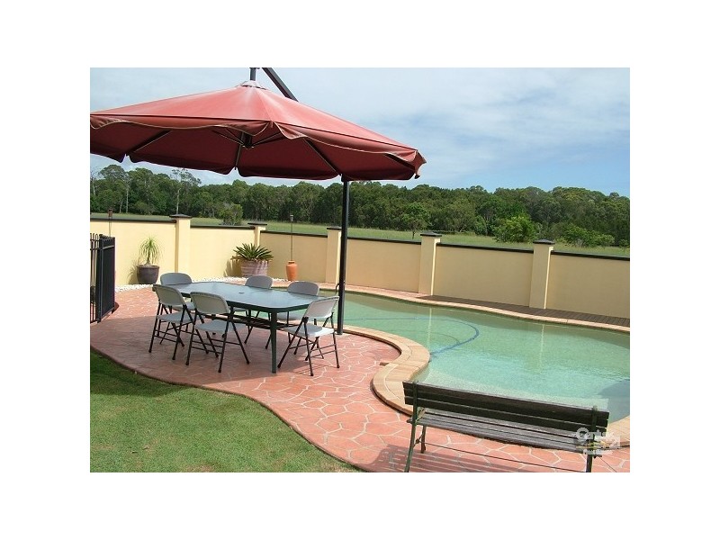 62 Avondale Drive, Banora Point NSW 2486