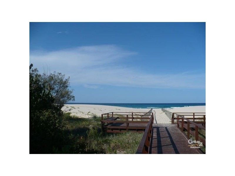 1/80 Pacific Pde, Bilinga QLD 4225