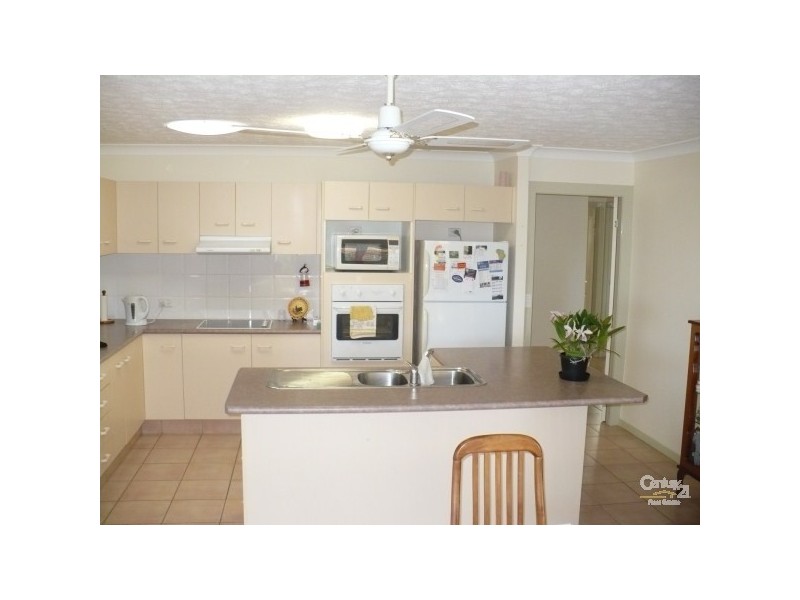 11 WINDERS PL, Banora Point NSW 2486