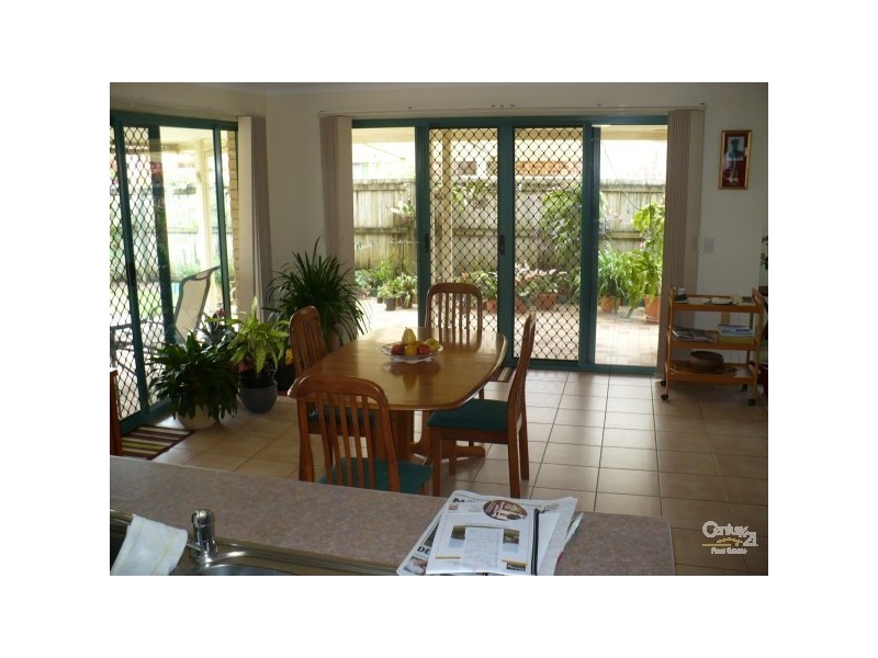 11 WINDERS PL, Banora Point NSW 2486