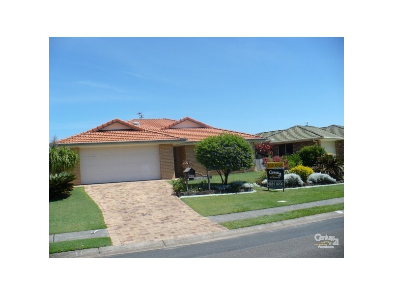 11 WINDERS PL, Banora Point NSW 2486