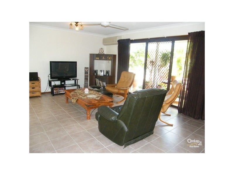 2/1 Seafarer Place, Banora Point NSW 2486