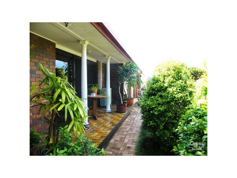 2/1 Seafarer Place, Banora Point NSW 2486