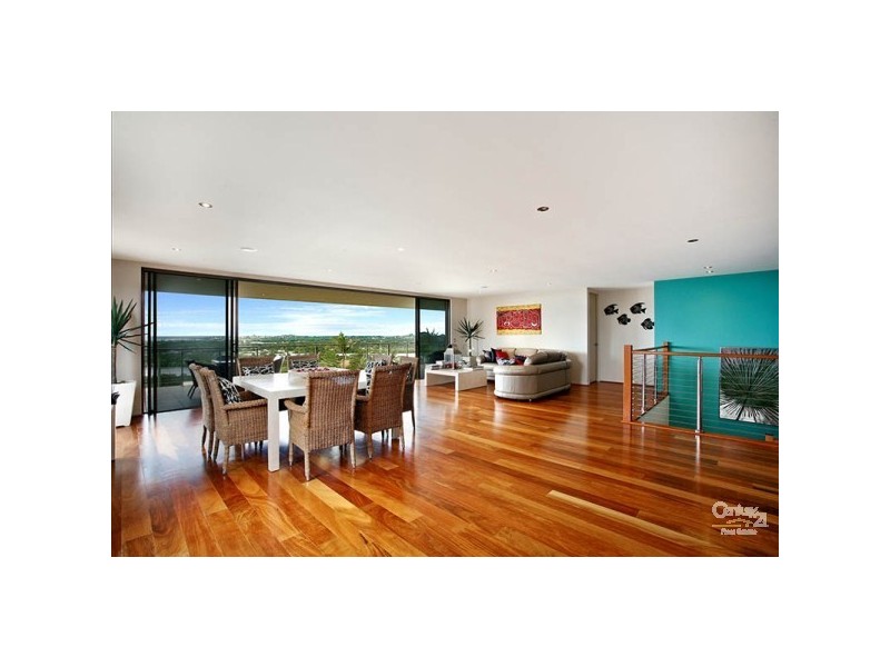 9 Blue Haze Cres, Banora Point NSW 2486
