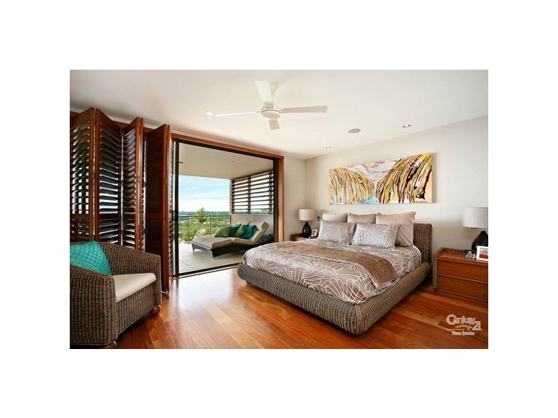 9 Blue Haze Cres, Banora Point NSW 2486