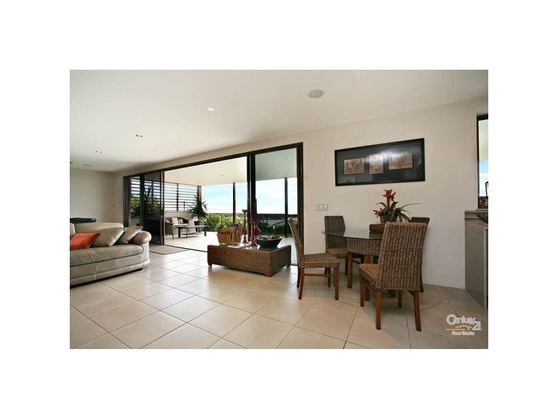 9 Blue Haze Cres, Banora Point NSW 2486