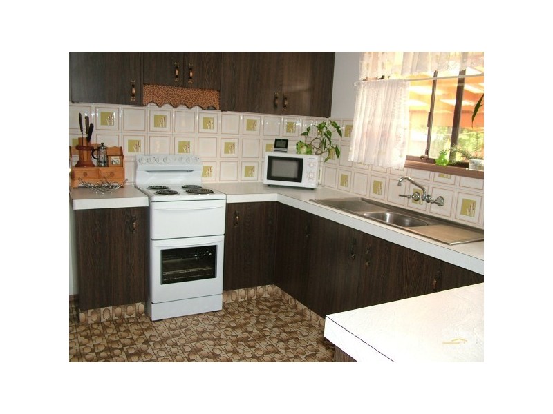 8 Sunset Blvd, Tweed Heads West NSW 2485