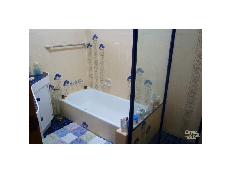 8 Sunset Blvd, Tweed Heads West NSW 2485