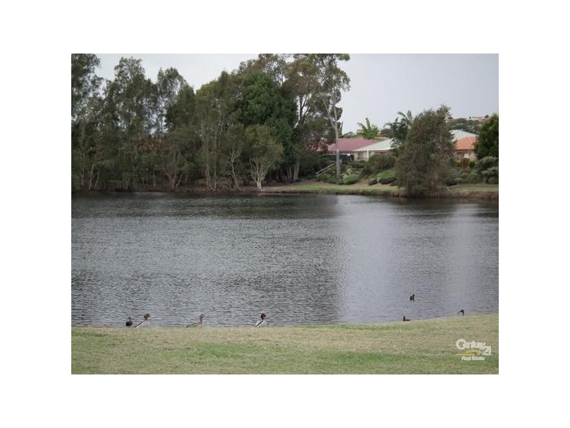 16 Port Drive, Tweed Heads South NSW 2486