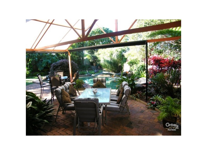 15 Coolabah Crt, Banora Point NSW 2486