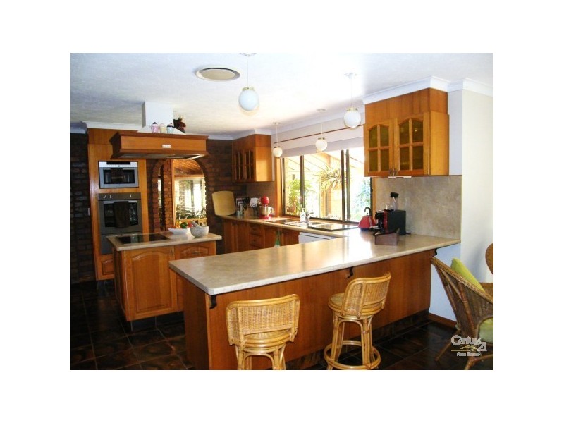 15 Coolabah Crt, Banora Point NSW 2486
