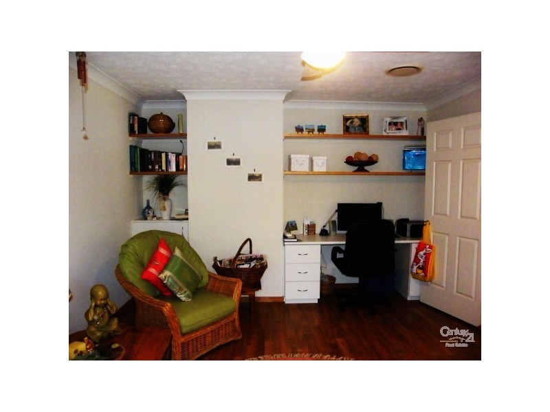 15 Coolabah Crt, Banora Point NSW 2486