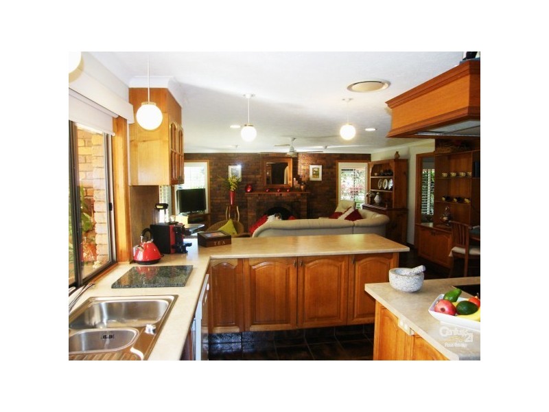 15 Coolabah Crt, Banora Point NSW 2486