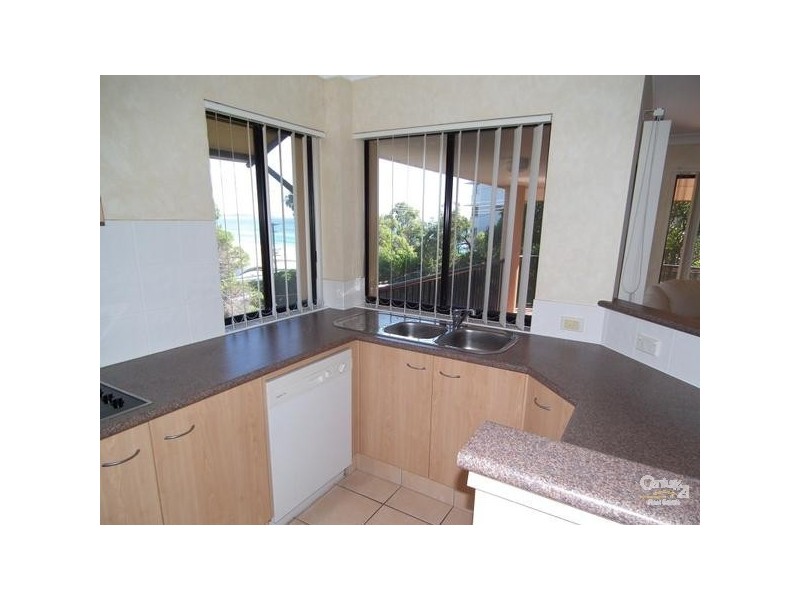 8/6 Rutledge Street, Coolangatta QLD 4225