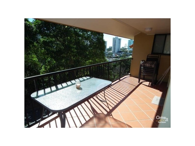 8/6 Rutledge Street, Coolangatta QLD 4225