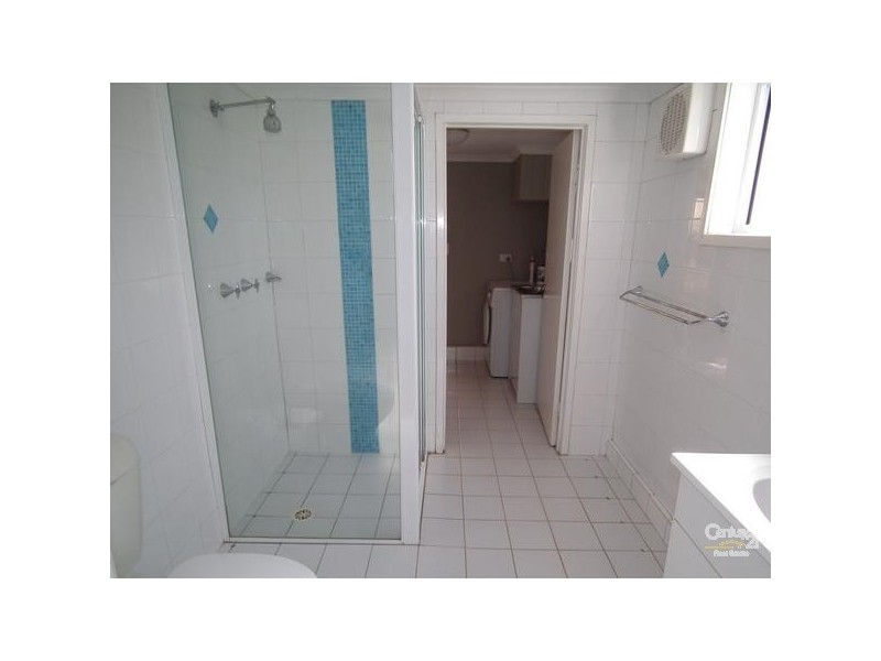 2/43 Garrick Street, Coolangatta QLD 4225