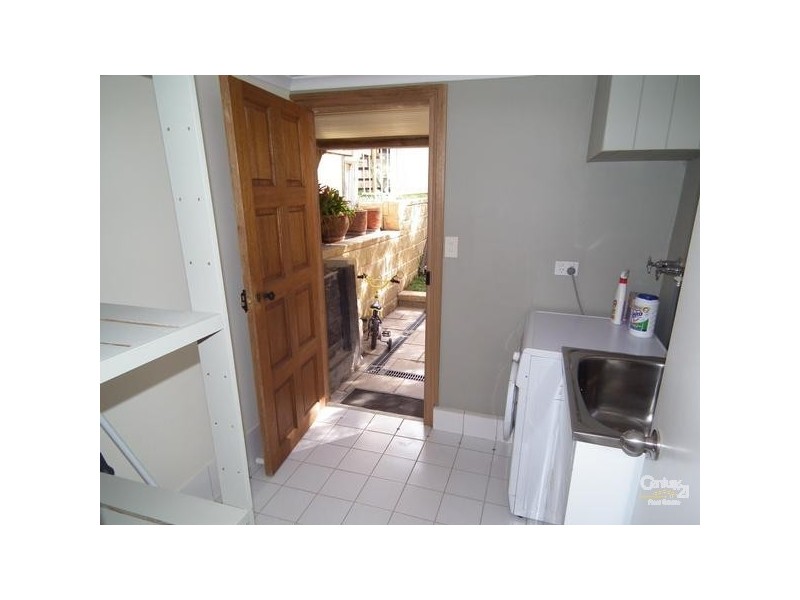 2/43 Garrick Street, Coolangatta QLD 4225