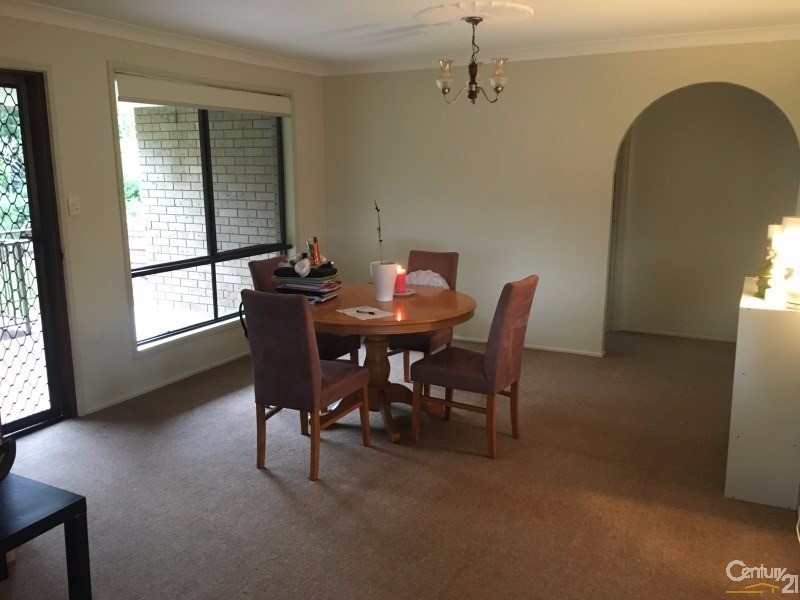28B Cominan Ave, Banora Point NSW 2486