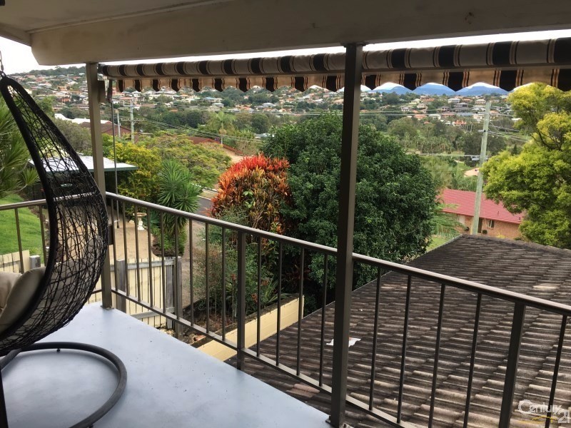 28B Cominan Ave, Banora Point NSW 2486