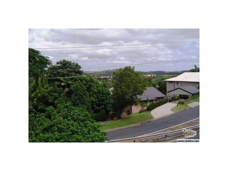 28B Cominan Ave, Banora Point NSW 2486