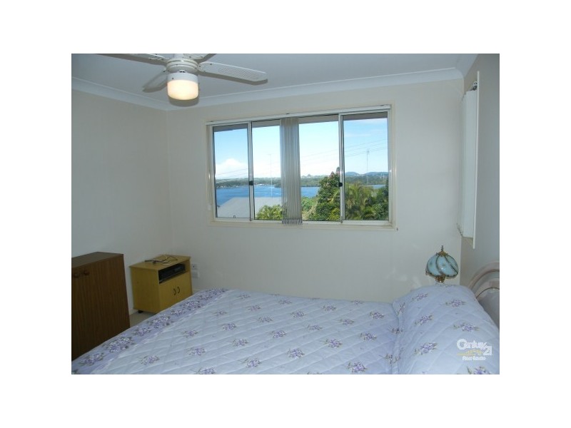 1/12 Mibbin Parade, Banora Point NSW 2486