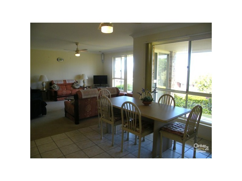 1/12 Mibbin Parade, Banora Point NSW 2486