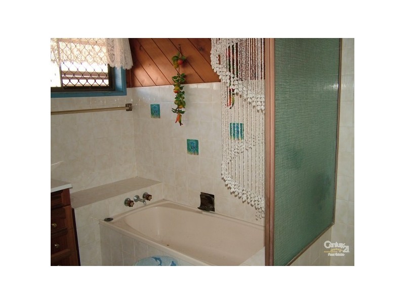 55 Jacaranda Ave, Tweed Heads West NSW 2485