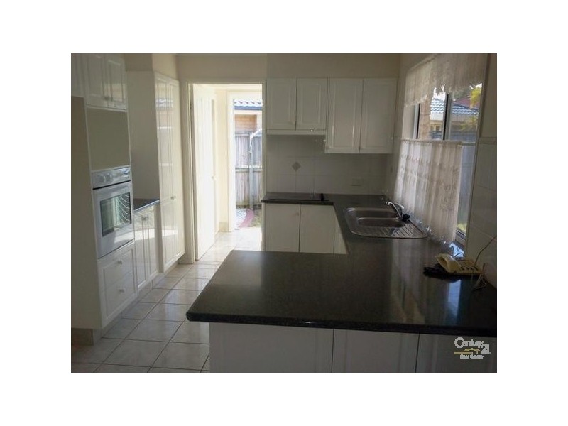 1/205 Botanical Cct, Banora Point NSW 2486