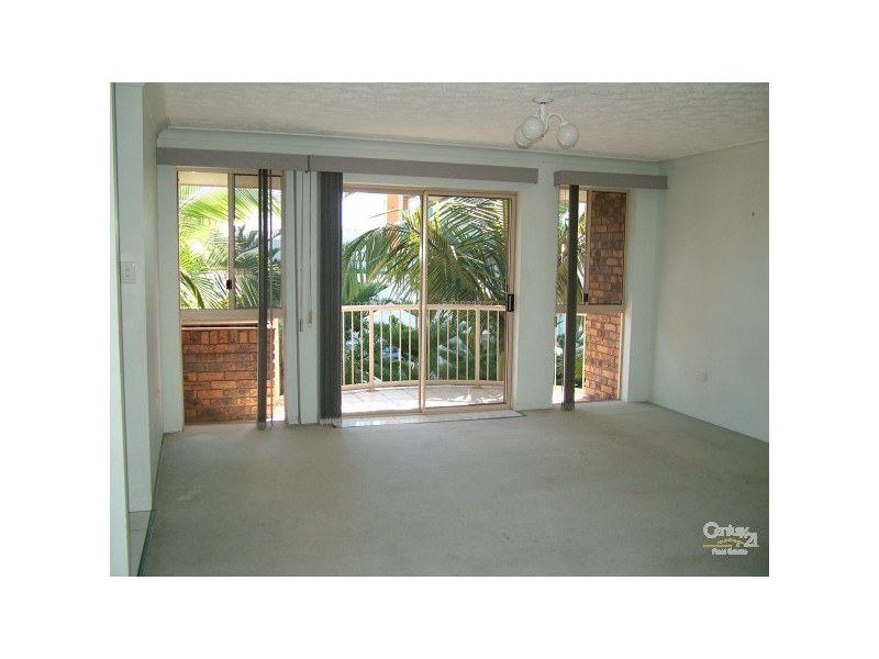 11/15 South Street, Coolangatta QLD 4225
